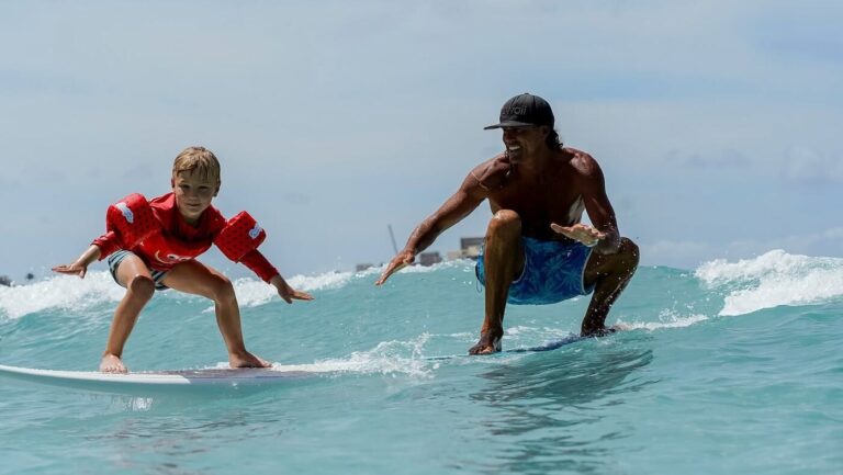 Best Surf Spot on Oahu for Beginner Senior Surfers