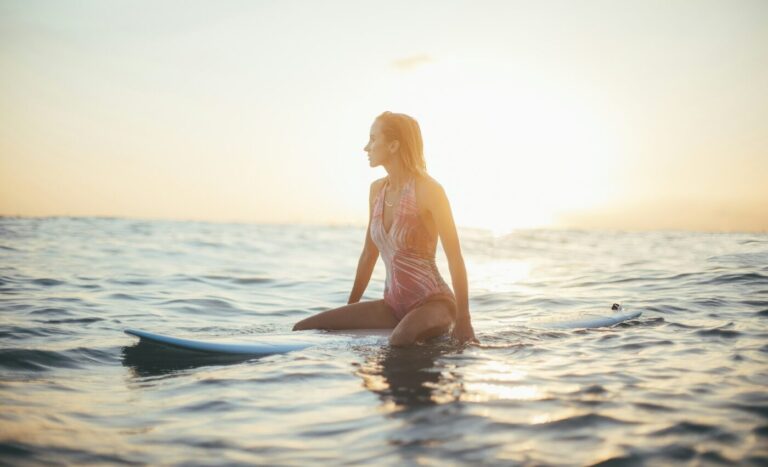 Airbnb Surf Experience Honolulu | Call 808-724-4208